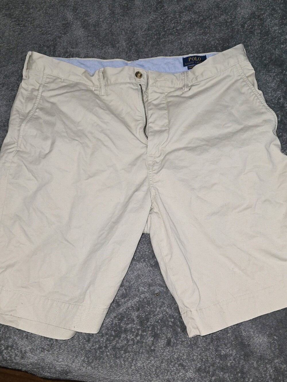 Ralph Lauren Men’s Cream Flat-Front Chino Shorts